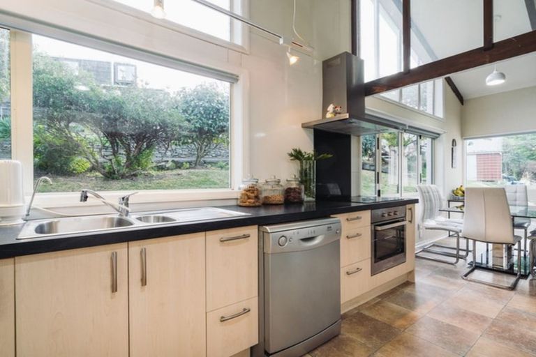 Photo of property in 135 Glenpark Avenue, Maryhill, Dunedin, 9011