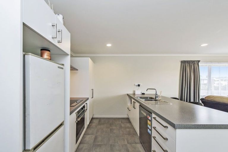Photo of property in 17 Pakohe Street, Pegasus, 7612