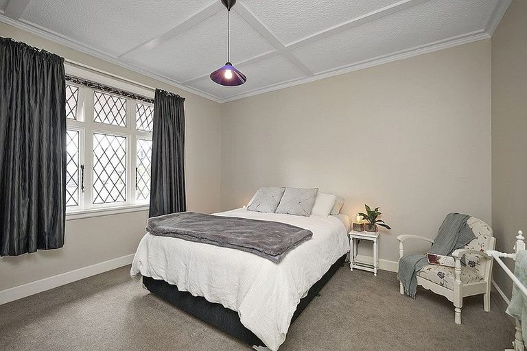 Photo of property in 20 Henui Street, Strandon, New Plymouth, 4312