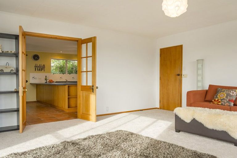 Photo of property in 9 Taieri Crescent, Kelson, Lower Hutt, 5010