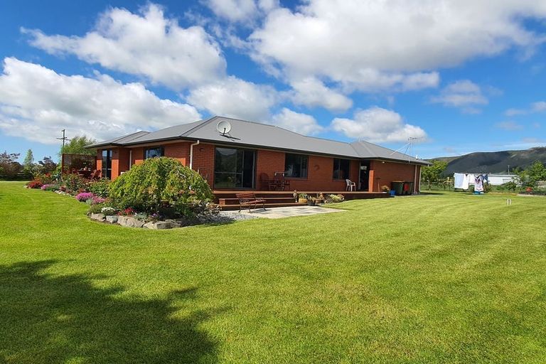 Photo of property in 11 Hunts Road, Waimate, 7978