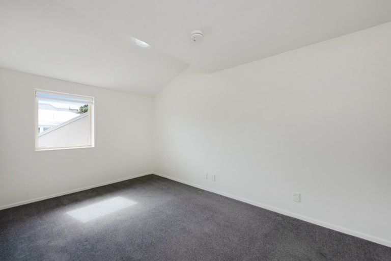 Photo of property in Luxford Villas, 304/72 Herald Street, Berhampore, Wellington, 6023
