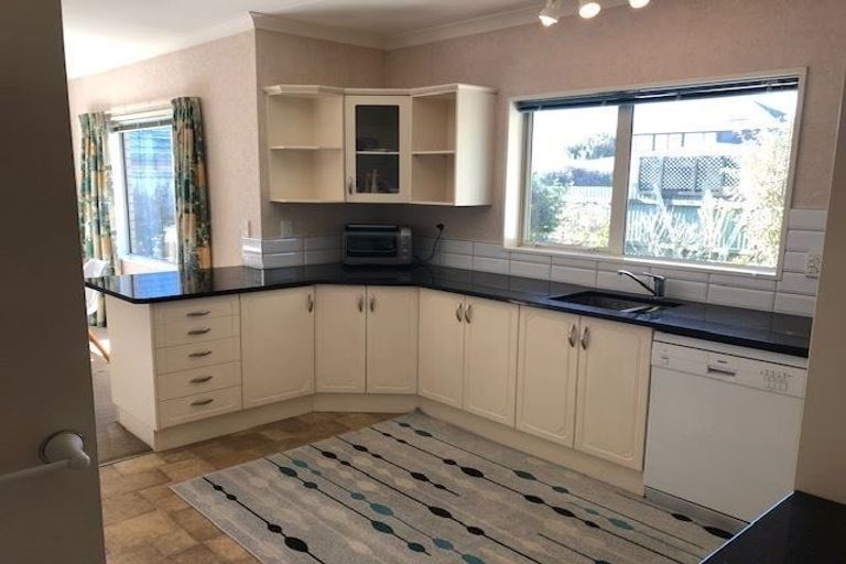 Photo of property in 27 Becmead Drive, Harewood, Christchurch, 8051