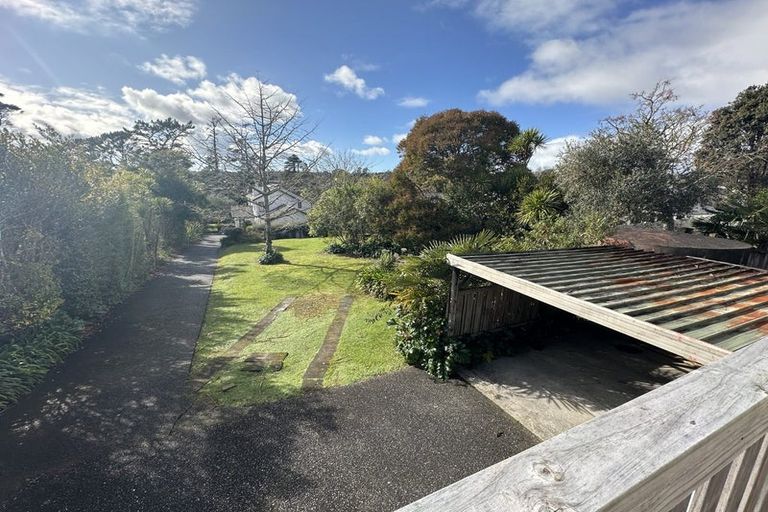Photo of property in 33 Roland Road, Greenhithe, Auckland, 0632