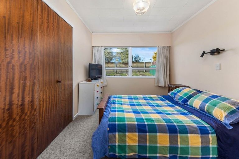 Photo of property in 8 Rameses Place, Pomare, Rotorua, 3015