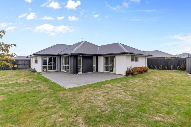 Photo of property in 20 Bradbury Avenue, Rolleston, 7614