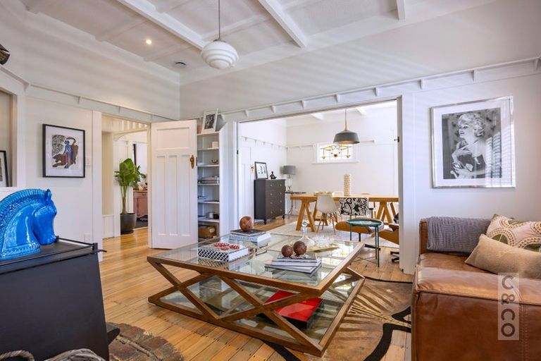 Photo of property in 56 Queen Street, Riverhead, 0820