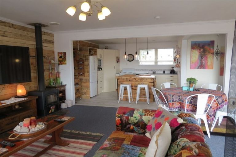Photo of property in 32 Harris Street, Te Puke, 3119