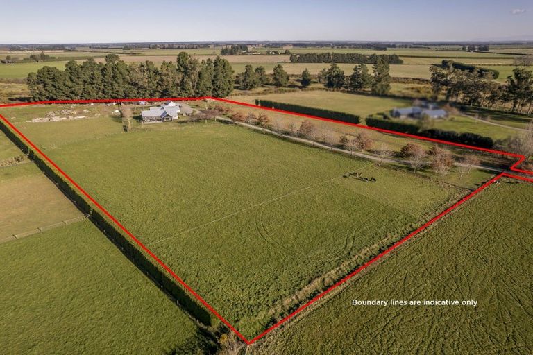 Photo of property in 2/516 Mclaughlins Road, Darfield, 7571