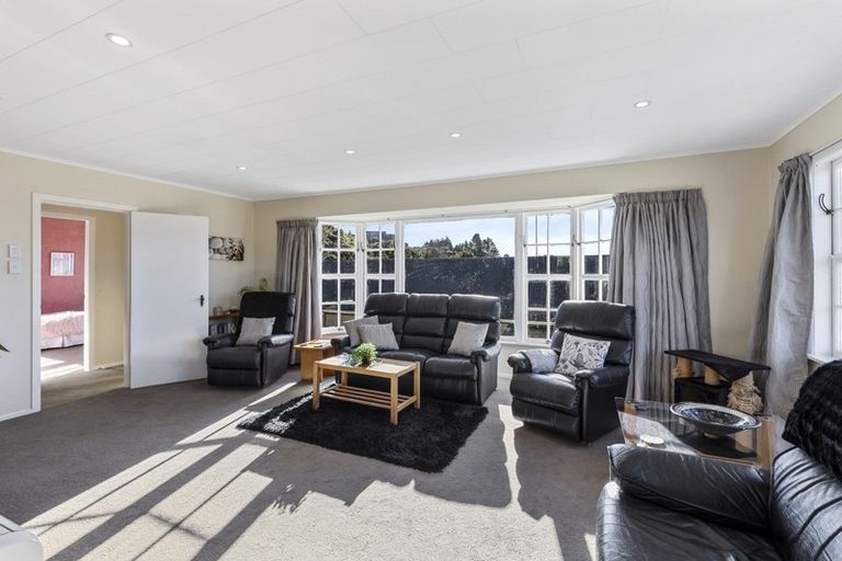 Photo of property in 44 Redvers Drive, Belmont, Lower Hutt, 5010