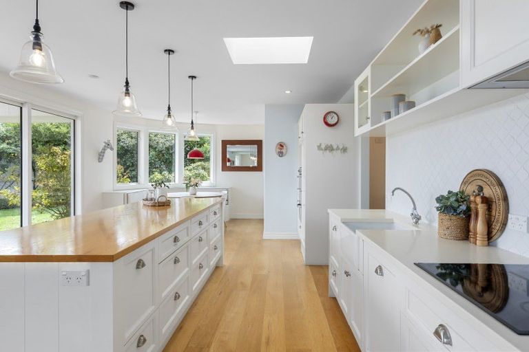 Photo of property in 10 Jennabelle Lane, Halswell, Christchurch, 8025