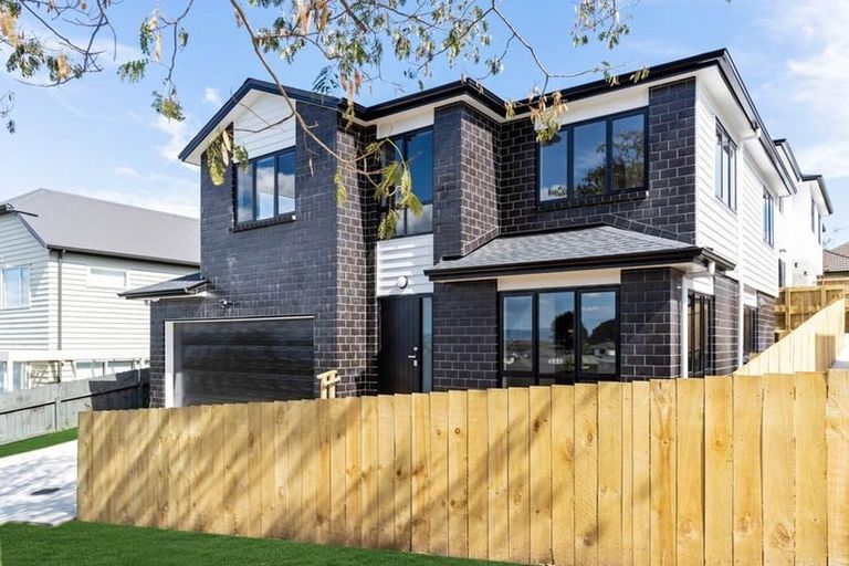 Photo of property in 14a Cairnsvale Rise, Manurewa, Auckland, 2105