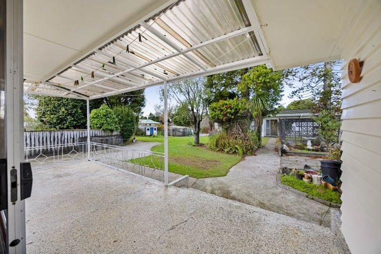 Photo of property in 23 Hinau Street, Inglewood, 4330