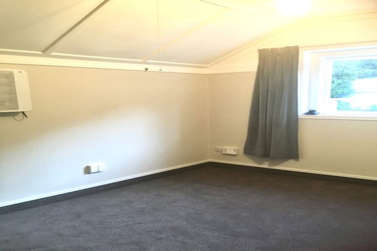 Photo of property in 21 Crawford Road, Kilbirnie, Wellington, 6022