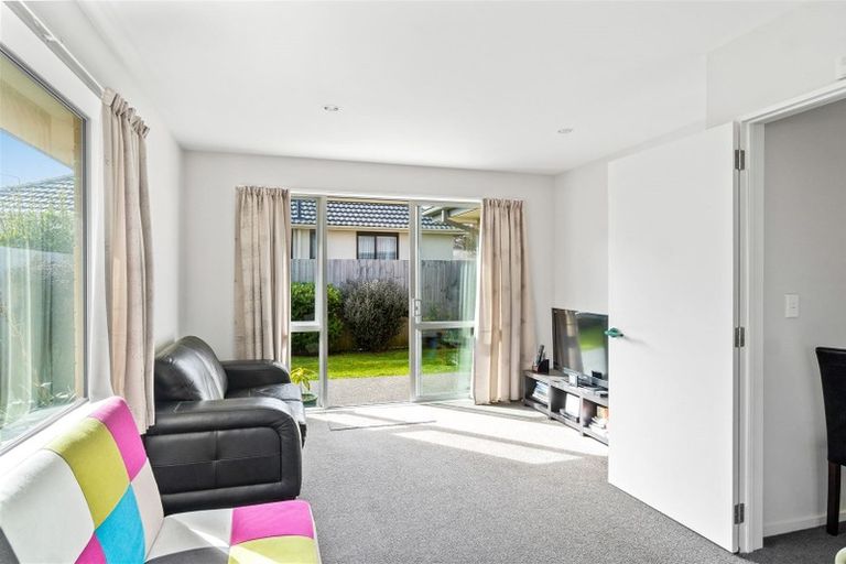 Photo of property in 68b Withells Road, Avonhead, Christchurch, 8042