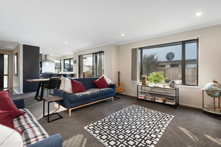 Photo of property in 86 Awataha Crescent, Pyes Pa, Tauranga, 3110