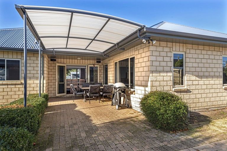 Photo of property in 4 Joanne Street, Lytton West, Gisborne, 4010