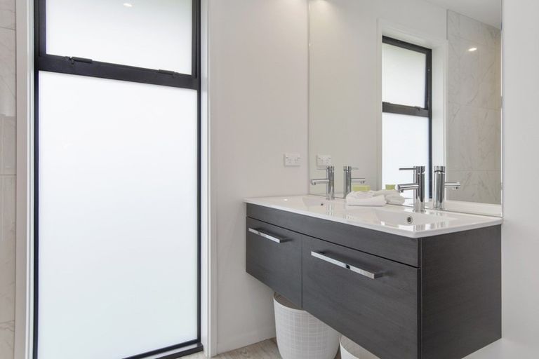 Photo of property in 15 Anglers Way, Omokoroa, 3114