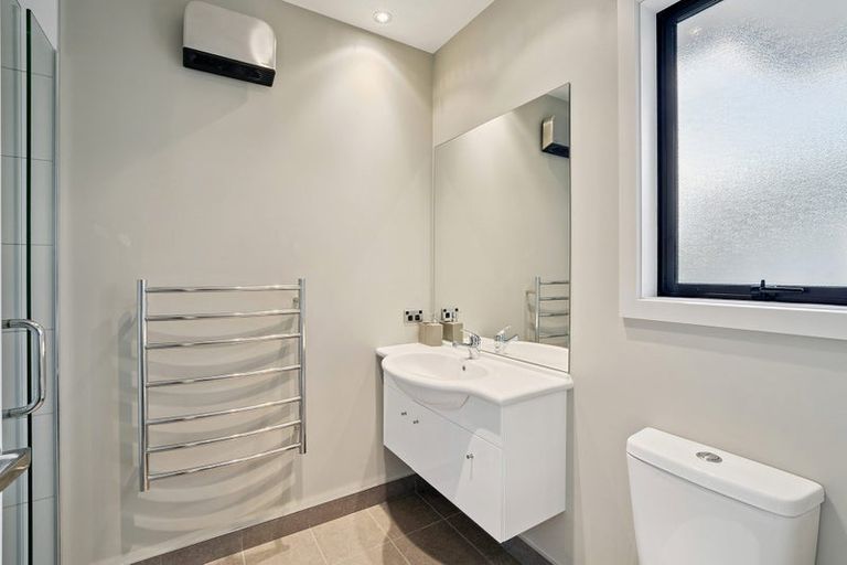 Photo of property in 14 De Bettencor Place, Mount Pisa, Cromwell, 9383