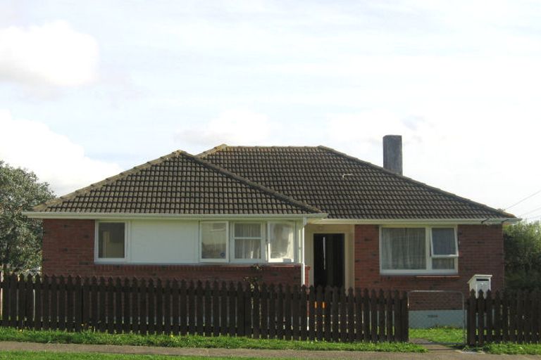 Photo of property in 20 Justine Street, Cannons Creek, Porirua, 5024