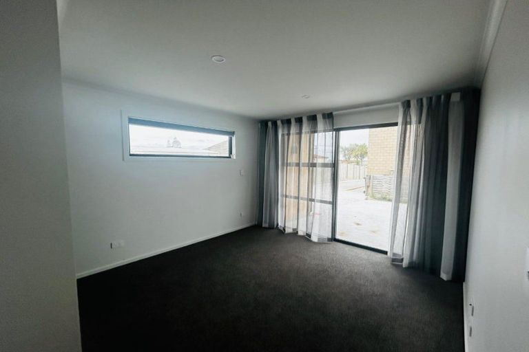 Photo of property in 40b Egmont Street, Castlecliff, Whanganui, 4501