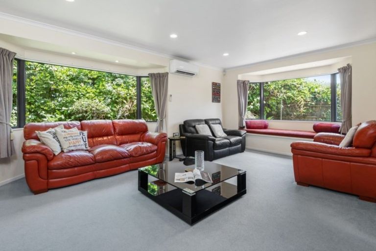 Photo of property in 9 Cockle Road, Cockle Bay, Auckland, 2014