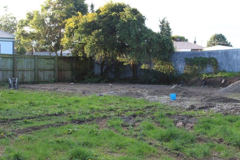 Photo of property in 15 Kirk Street, Otaki, 5512