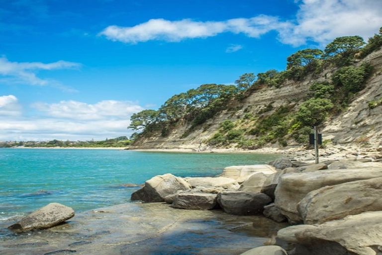 Photo of property in 48 Te Oneroa Way, Long Bay, Auckland, 0630