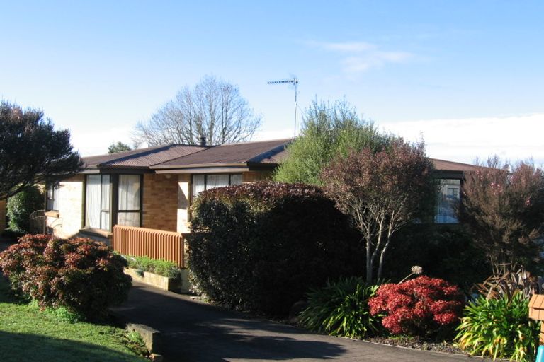 Photo of property in 60 Newcastle Road, Dinsdale, Hamilton, 3204