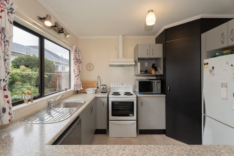 Photo of property in 29c Findlay Street, Tawa, Wellington, 5028