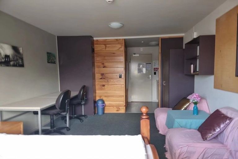 Photo of property in Martin Square Apartments, 506/20 Martin Square, Te Aro, Wellington, 6011