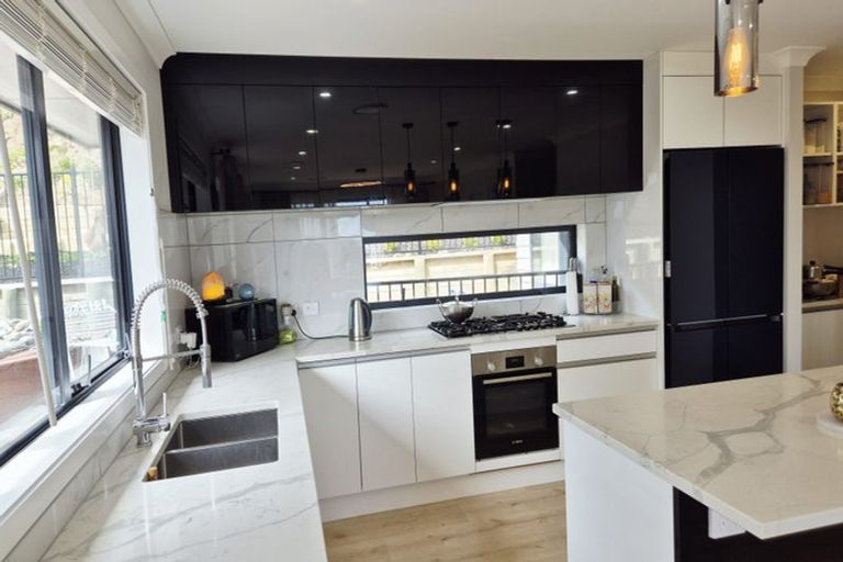 Photo of property in 59 Ken Douglas Drive, Aotea, Porirua, 5024