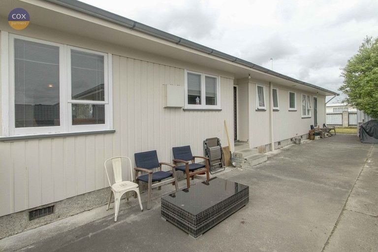 Photo of property in 2 Skerrett Crescent, Tamatea, Napier, 4112