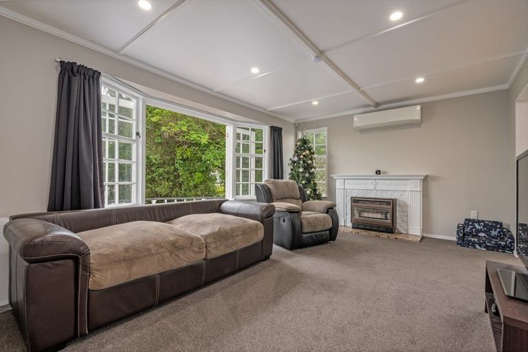 Photo of property in 36 Pinedale Parade, Milson, Palmerston North, 4414