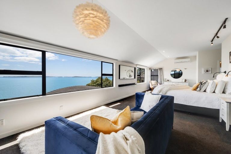 Photo of property in 1/285 Bleakhouse Road, Mellons Bay, Auckland, 2014