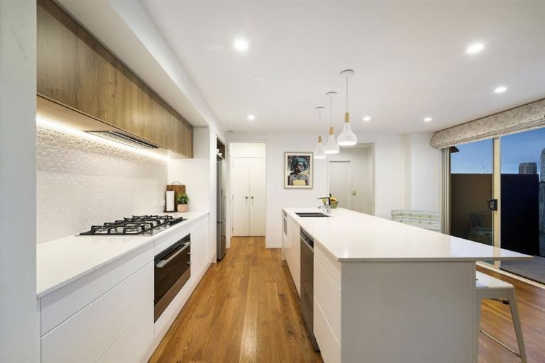 Photo of property in 1/48 Hart Road, Hauraki, Auckland, 0622