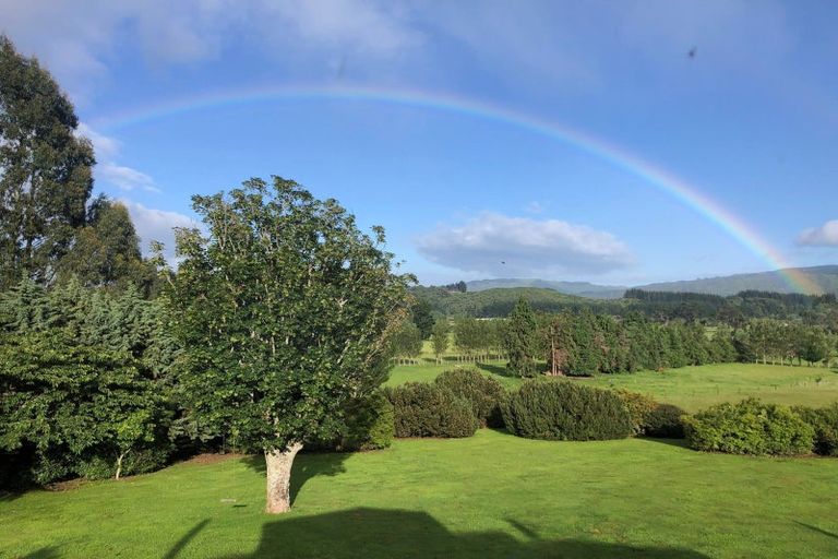 Photo of property in 197 Mangaroa Valley Road, Mangaroa, Upper Hutt, 5371