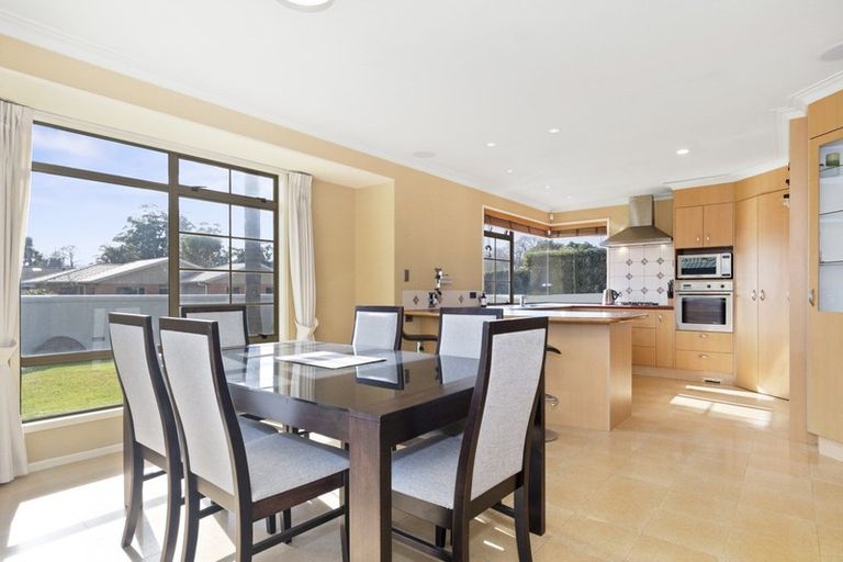 Photo of property in 14 Pembroke Drive, Bethlehem, Tauranga, 3110