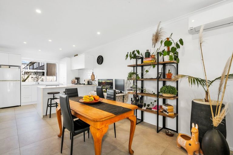 Photo of property in 5 Gallipoli Place, Flat Bush, Auckland, 2019