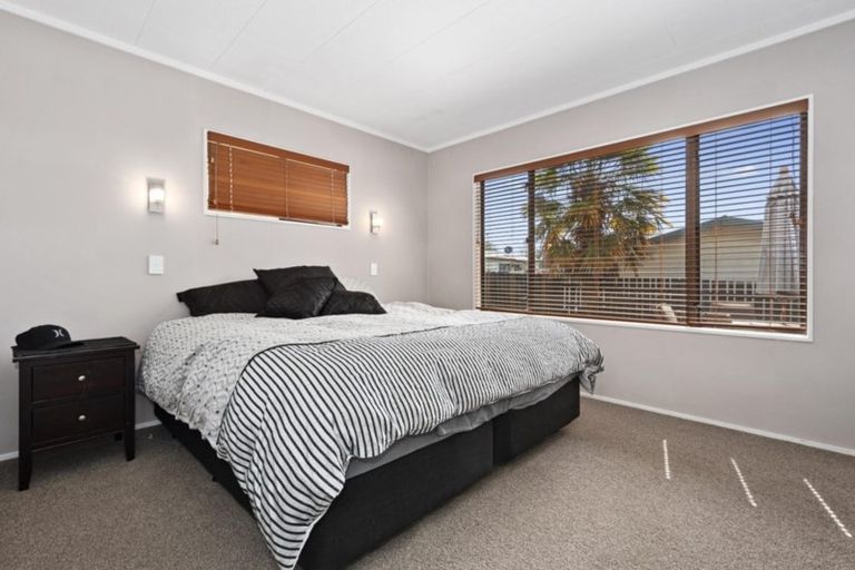 Photo of property in 17 Bayview Street, Te Puke, 3119