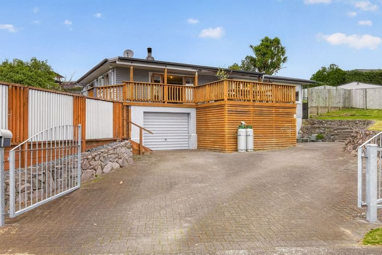 Photo of property in 99 Gillies Avenue, Taupo, 3330