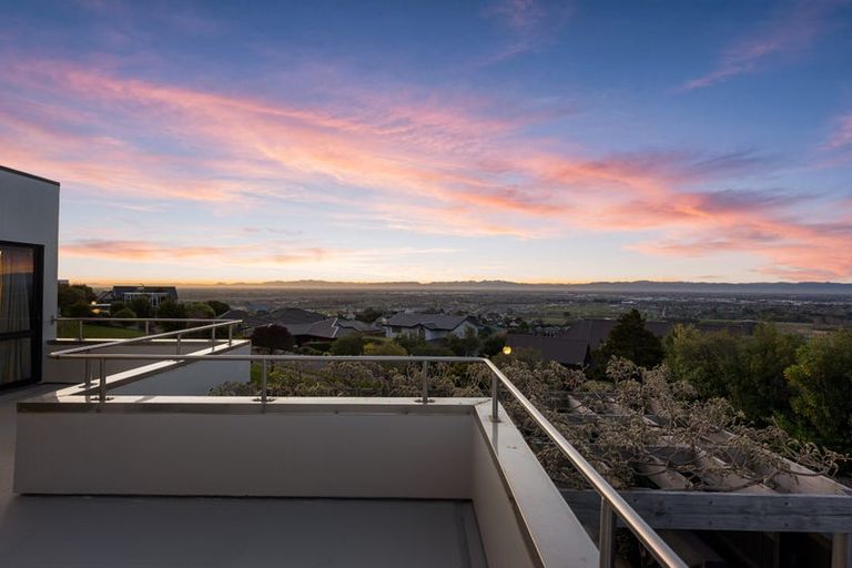 Photo of property in 68 Ravensdale Rise, Westmorland, Christchurch, 8025