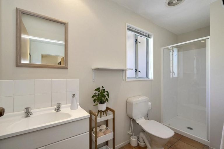 Photo of property in 10 Godfrey Place, Ilam, Christchurch, 8041