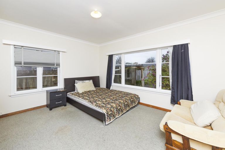 Photo of property in 8 Saint Albans Avenue, Hokowhitu, Palmerston North, 4410