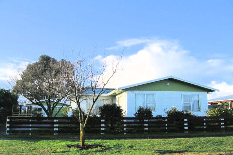 Photo of property in 25 Cartier Crescent, Flaxmere, Hastings, 4120