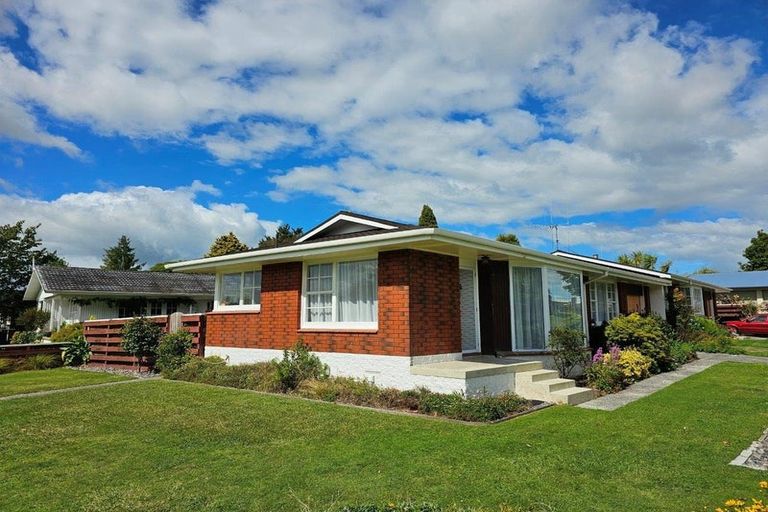 Photo of property in 35 Howell Avenue, Riverlea, Hamilton, 3216