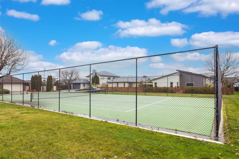 Photo of property in 12 Brookwater Avenue, Northwood, Christchurch, 8051