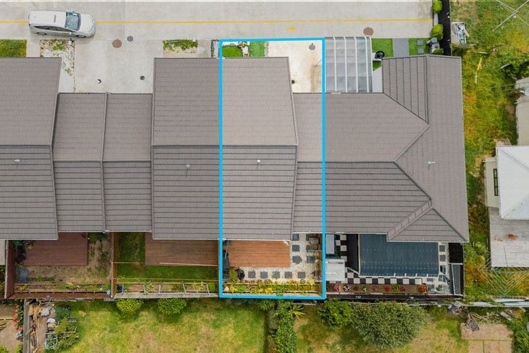Photo of property in 13 Lovely Lane, Manurewa, Auckland, 2102