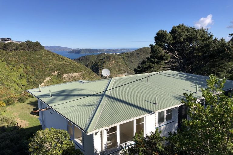 Photo of property in 29 Kitchener Terrace, Johnsonville, Wellington, 6037
