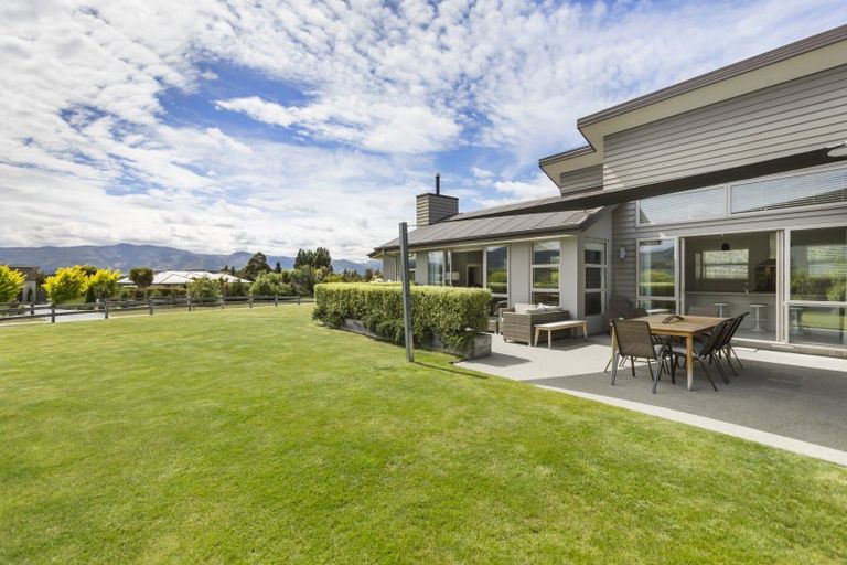 Photo of property in 26 Hardie Place, Albert Town, Wanaka, 9305